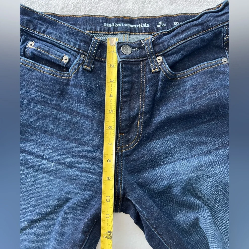 Amazon Essentials Men's Deep Indigo Slim Jeans - 30x34